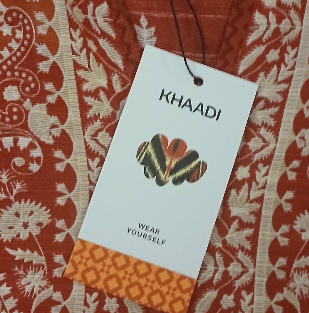 NWT New Embroidered Red Kurta Size Large Bust 21 - Picture 9 of 12